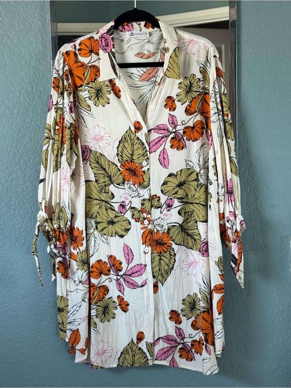 Floral Button-Up Tunic Dress in Cream with Orange & Pink Flowers Size 2X